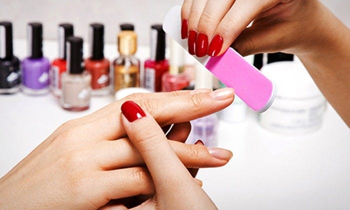 Dry Manicure Gel Polish Training At The Cosmetic College