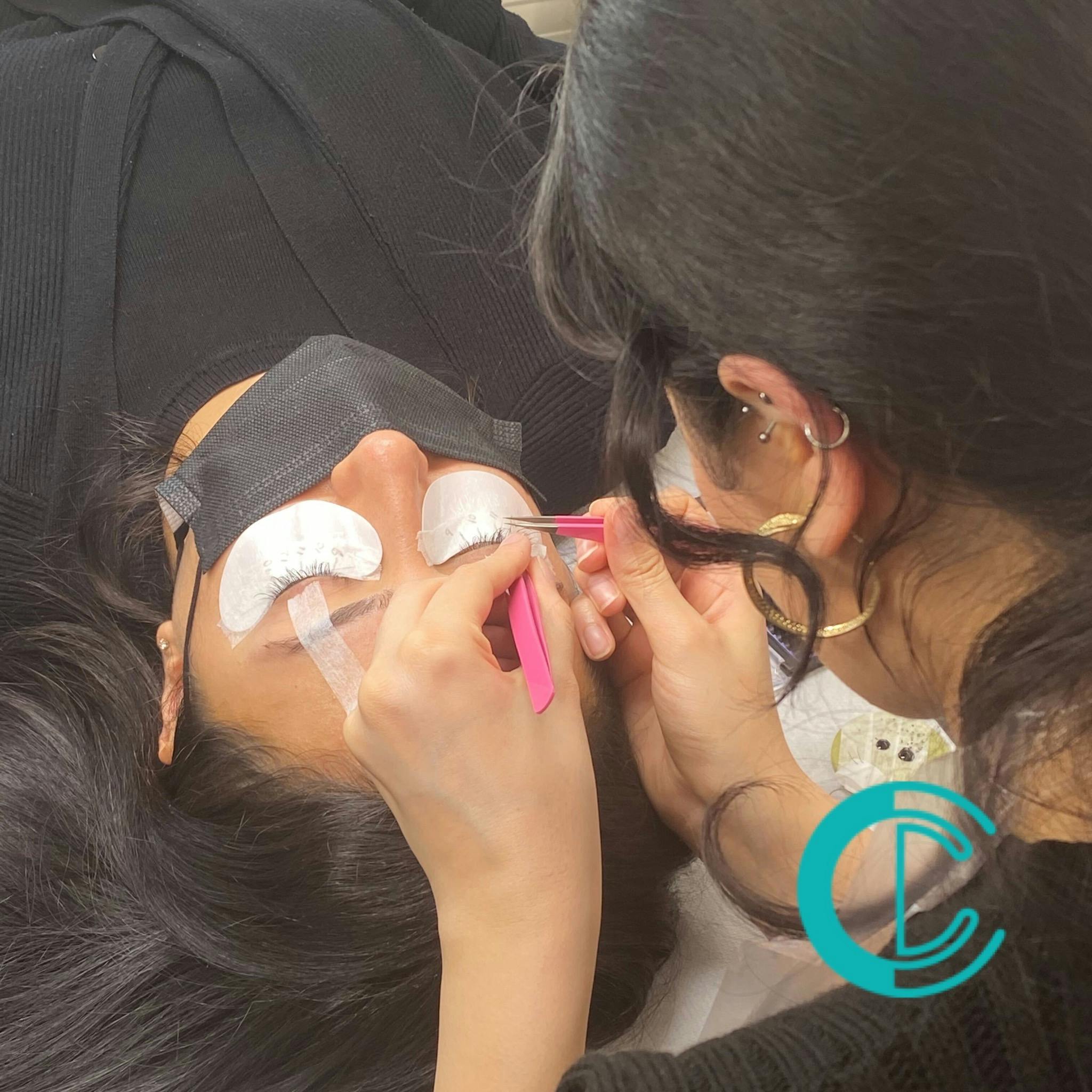 Eyelash Extensions Training At The Cosmetic College